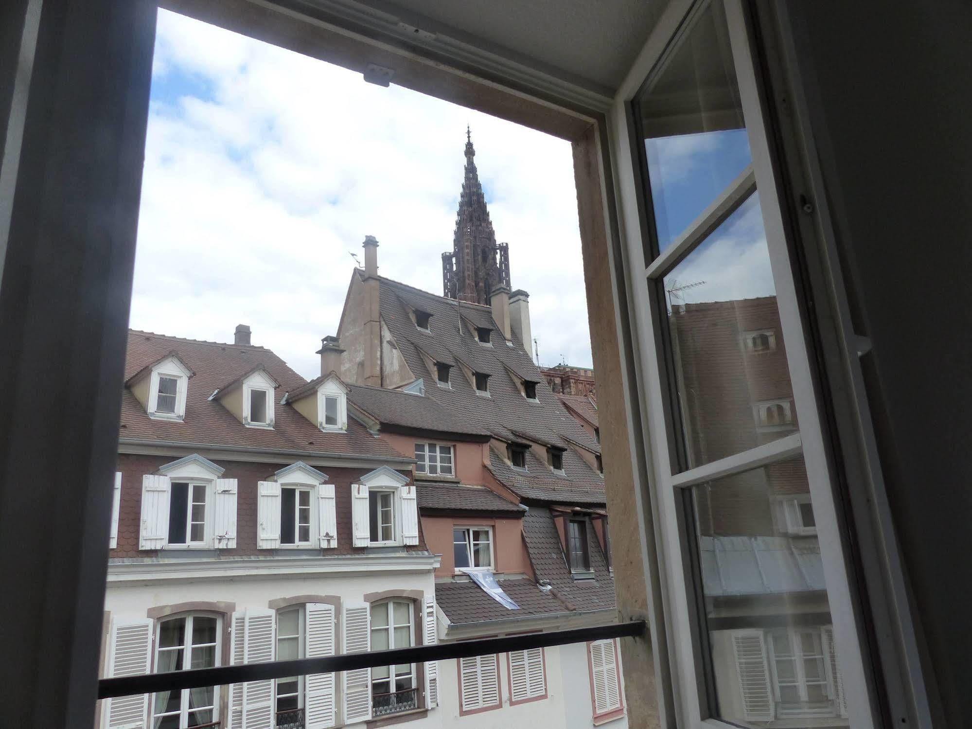 70 M² Strasbourg Appart City Center Eksteriør bilde