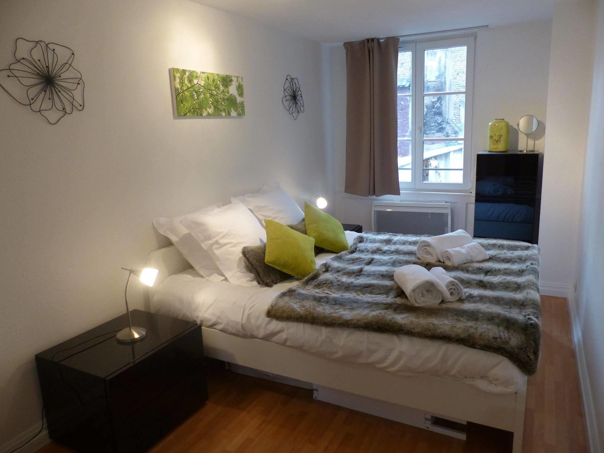70 M² Strasbourg Appart City Center Eksteriør bilde